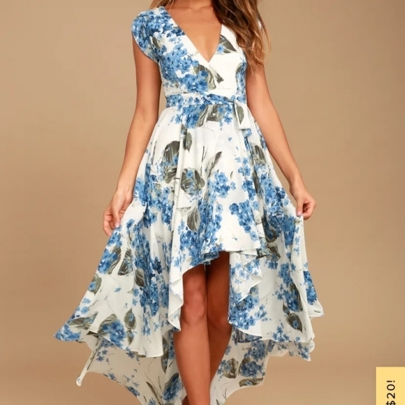 Lulu's French Countryside White Floral Print High-Low Dress Size Medium NWT - Picture 2 of 7